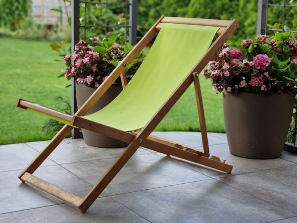 Le guide essentiel pour choisir votre transat jardin